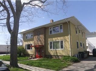 2106 Center Ave APT 3, Madison, WI 53704