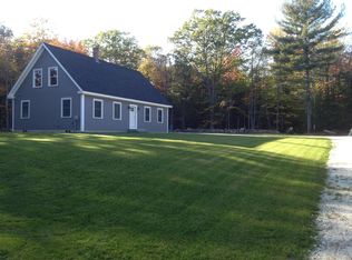 102 Orchard Rd, Cumberland, ME 04021