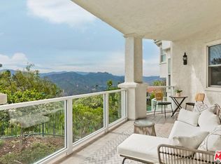 2048 Palisades Dr, Pacific Palisades, CA 90272