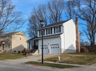 1206 Ripple Ct, Pasadena, MD 21122