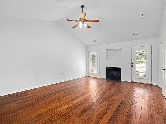 4th image of 11301 Clubhaven Pl APT 100