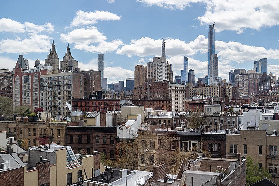 1st image of 124 W 79th St APT 9D