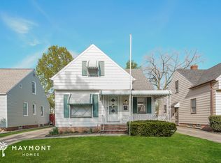 6435 Keltonshire Rd, Parma, OH 44129
