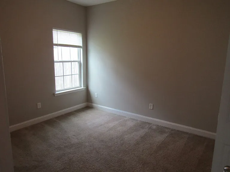 32 Wythe St — Photo 9