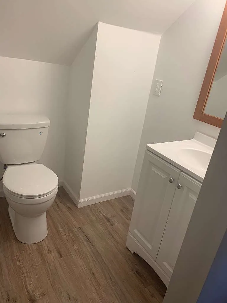 3 bed, 1600 sqft, $1,600 — Photo 3