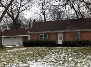 305 Union Terrace Ln N, Plymouth, MN 55441