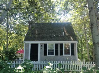 2 Cobb Ave, Yarmouth Port, MA 02675