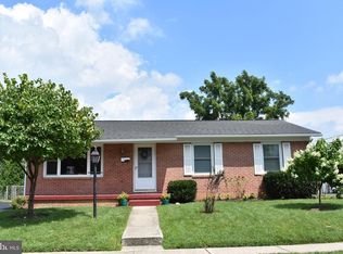 1119 Young Pl, Frederick, MD 21702