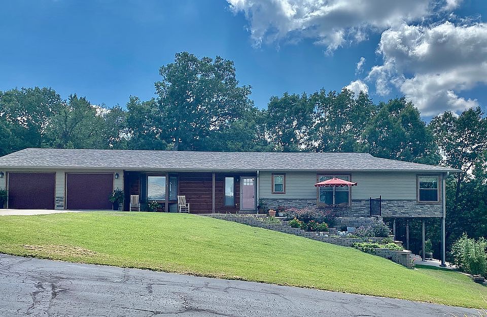 100 Cricket Hill Lane