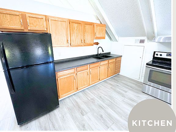 5th image of 213 7th St NE #2