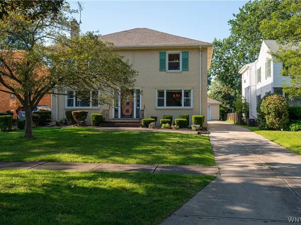 94 Neumann Pkwy, Buffalo, NY 14223