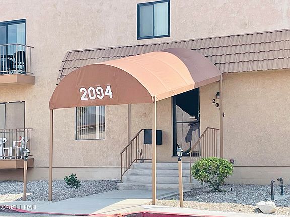 2nd image of 2094 Mesquite Ave Unit 103