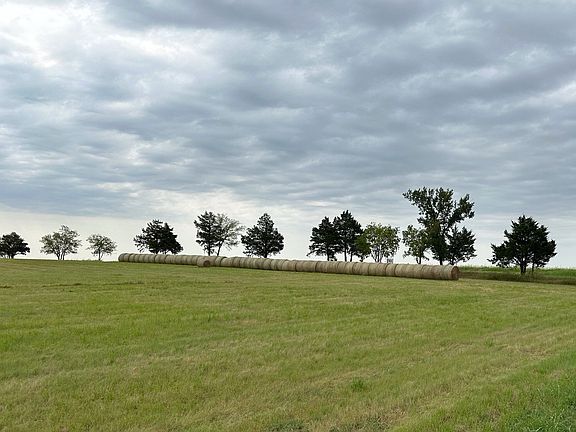 5th image of 178 Williams Rd