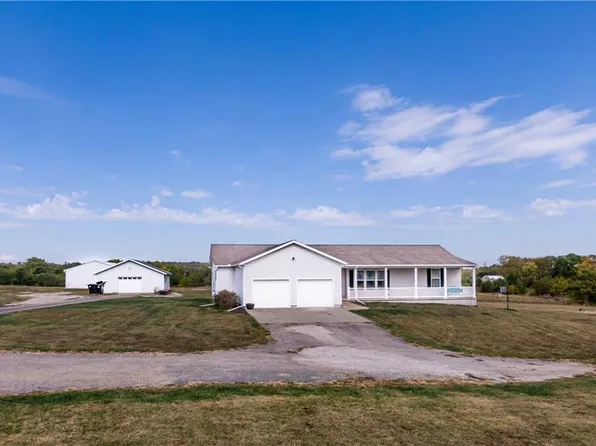 27730 W 319th St, Paola, KS 66071