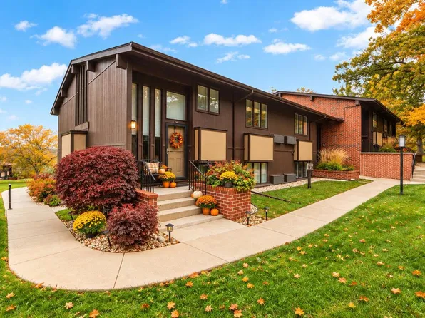 81 Aspen ROAD #08, Lake Geneva, WI 53147
