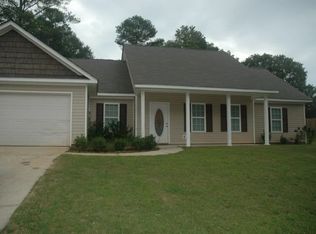 28 Festiva Dr, Newnan, GA 30263