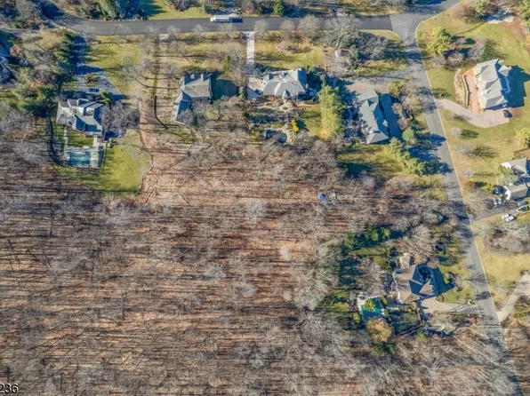 2B Old Dutch, Warren Twp., NJ 07059