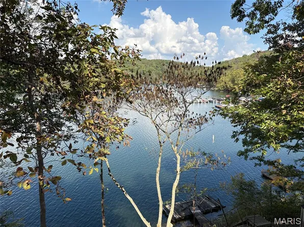 9 Lake Shore Dr S, New Florence, MO 63363