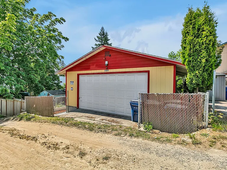 8832 20th Ave SW — Photo 24