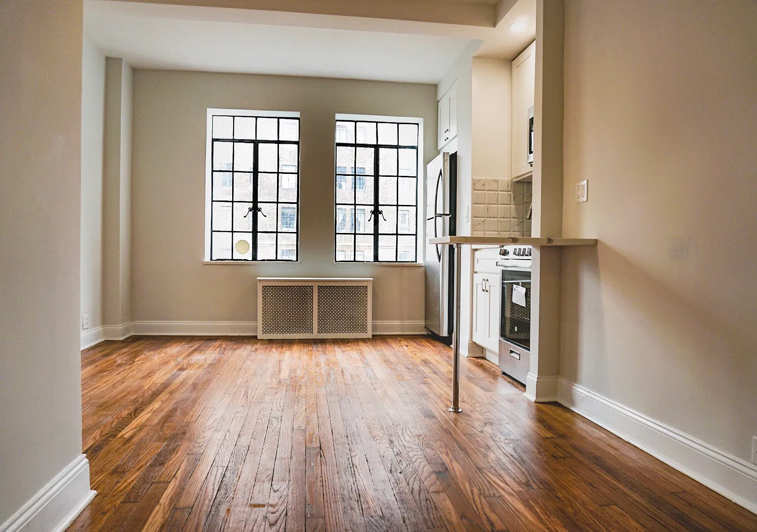 25 Tudor City Place — Photo 1