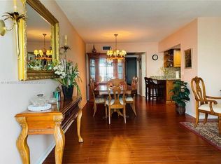 308 Wellington Dr E #D, West Palm Beach, FL 33417