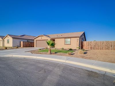 7823 Dawes Point St, Bakersfield, CA, 93307