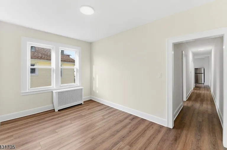 1 Bay Ave #3 — Photo 15