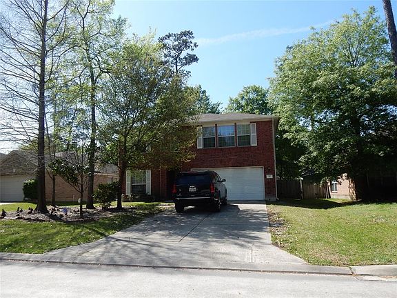 Beautiful Brick 2 Story Home with Double Wide Driveway. Wond