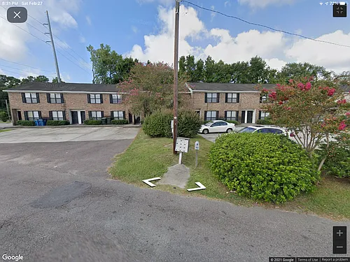 956 Margaret Dr Photo 1