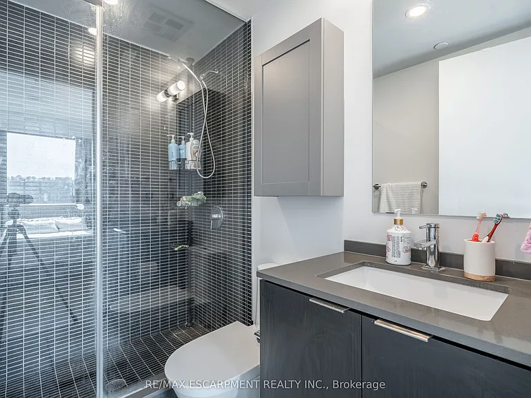 1 Jarvis St #1504 — Photo 12