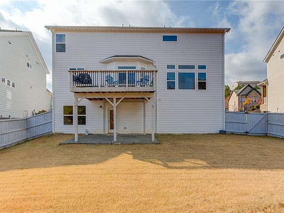 5th image of 1810 Primrose Park Rd