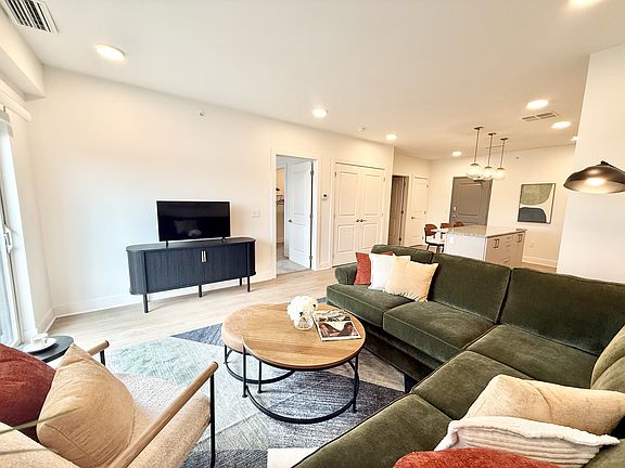 3rd image of 1862 E 123rd St #210