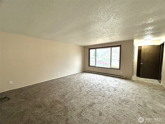5th image of 1409 Bowmont Avenue