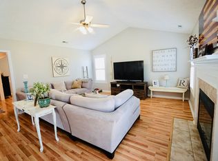 335 Chamberlin Blvd, Raeford, NC 28376