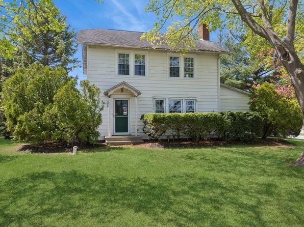 645 Hamilton Avenue, Mattituck, NY 11952