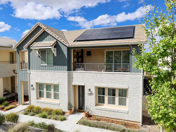27222 Narrowleaf Willow Ln, Valencia, CA 91381