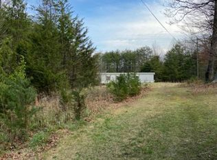 285 Woodview Ln, Martinsville, VA 24112