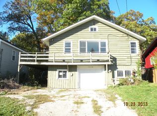28078 N Hickory Ln, Wauconda, IL