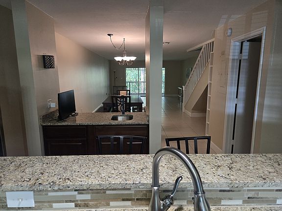 3rd image of 2533 Dolly Bay Driveunit #306