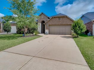 19010 Northfork Bend Ln, Tomball, TX 77377