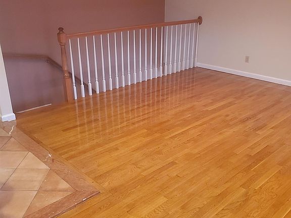3rd image of 3240 Lucerne St #2