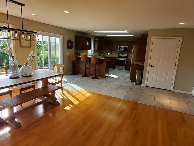 27 Aspen Rd — Photo 3