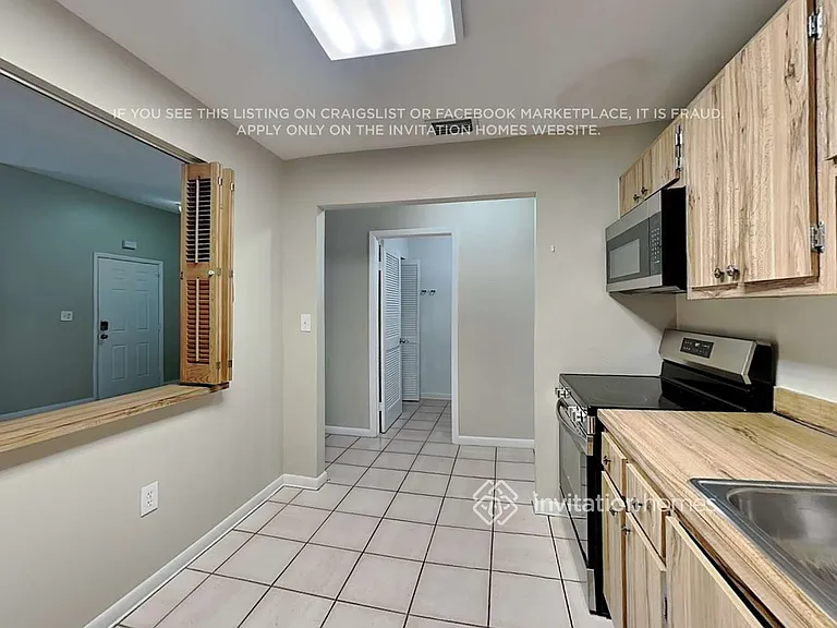 11221 SW 117th Ct — Photo 5