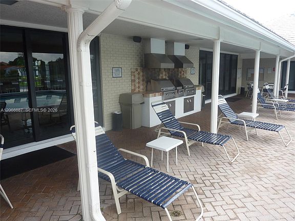 5th image of 180 Cypress Club Dr APT 811