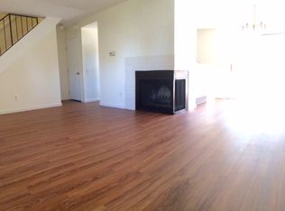 213 S Newark Cir, Aurora, CO 80012