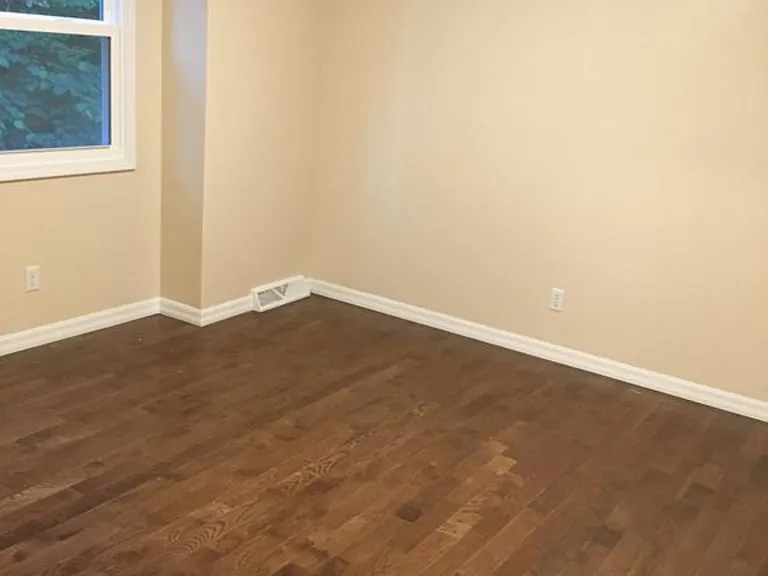 2148 White Oak Dr — Photo 9