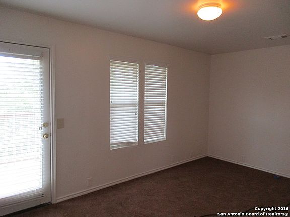 3rd image of 6005 Midcrown Dr