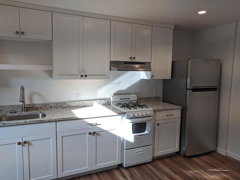 New kitchen