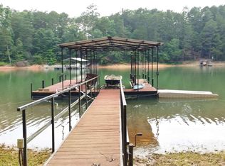 228 N Shores Dr, Westminster, SC 29693