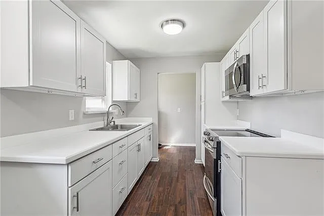 18274 Cusachs Dr — Photo 7